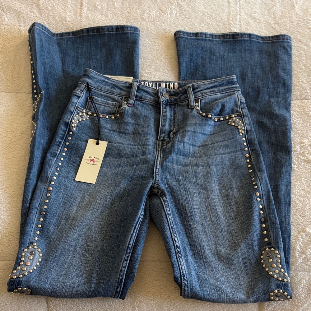 IDYLLWIND Studded Gypsy High Rise Flare Jeans